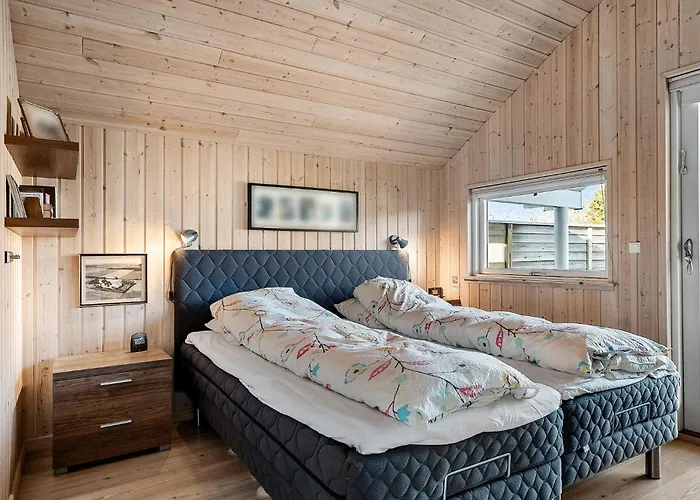 Holiday home 3 Bedroom Stunning In *